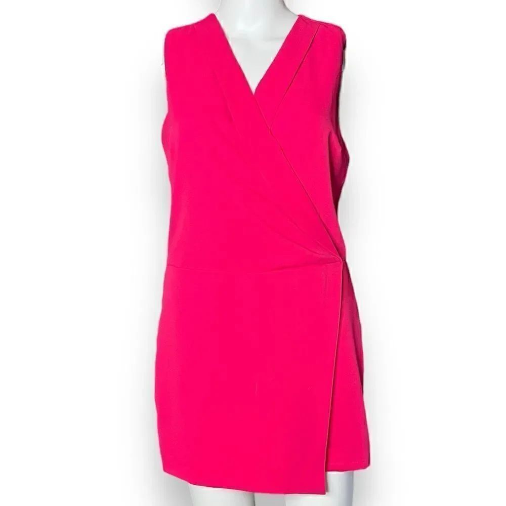 HyFve V Neck Wrap Romper Hot Pink Size Medium - Picture 2 of 4